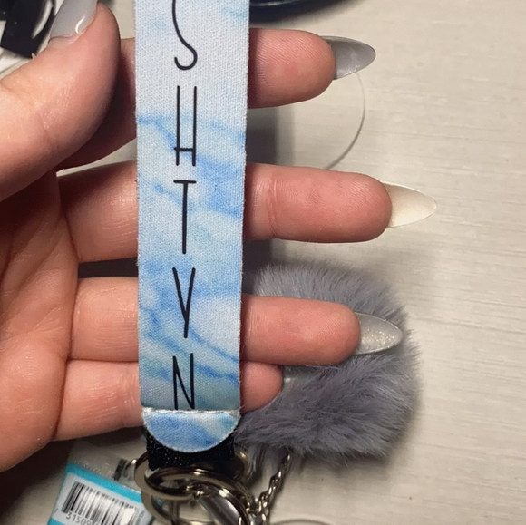 Self Defense Key Chain - Picture 2 of 6